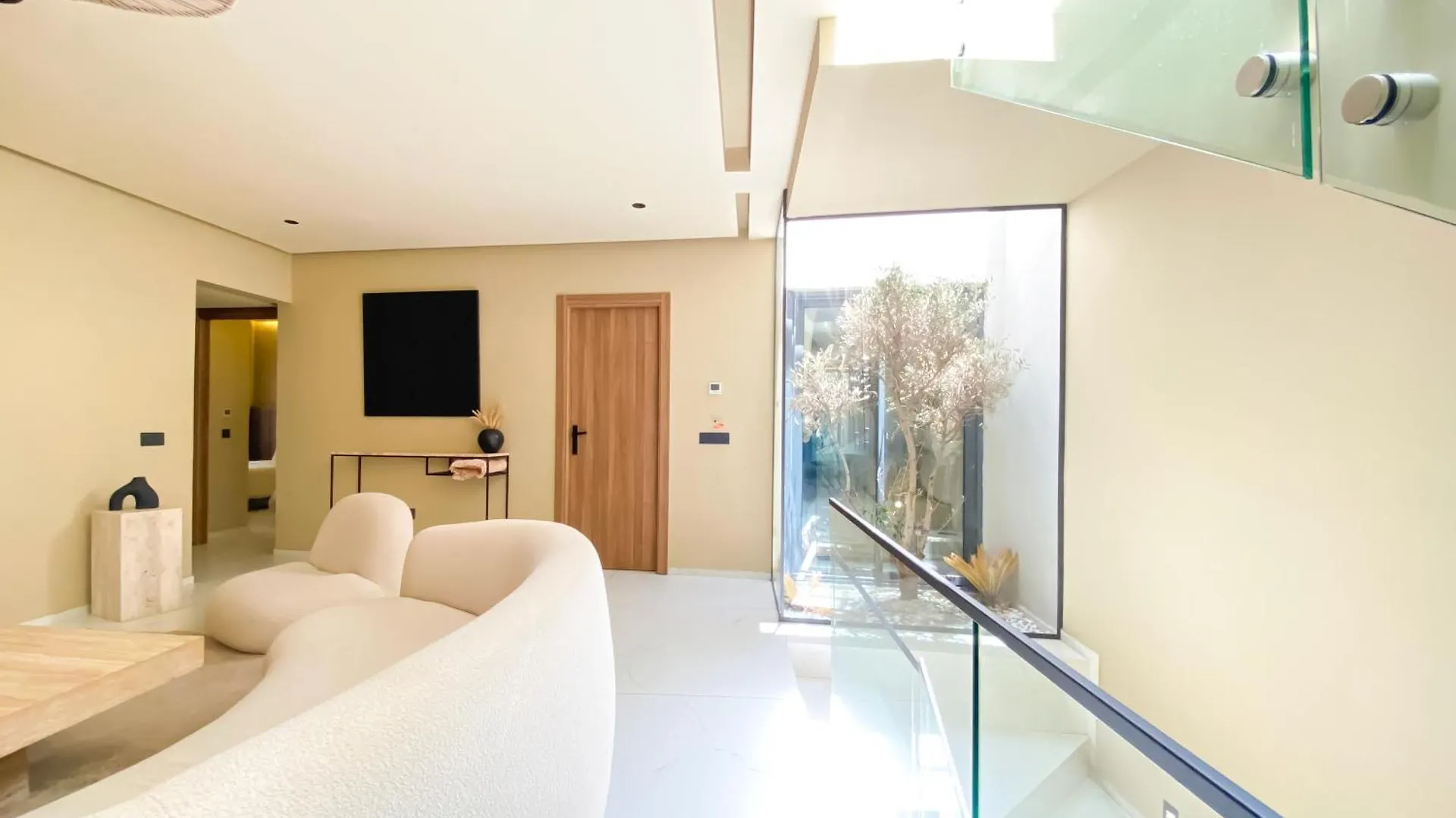 ヴィラ Triplex De Luxe Piscine Privee Chauffee 3 Chambres マラケシュ