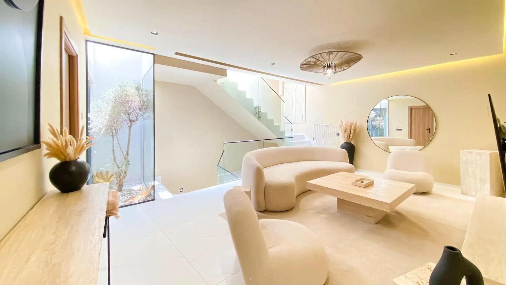 Triplex De Luxe Piscine Privee Chauffee 3 Chambres 마라케시 빌라